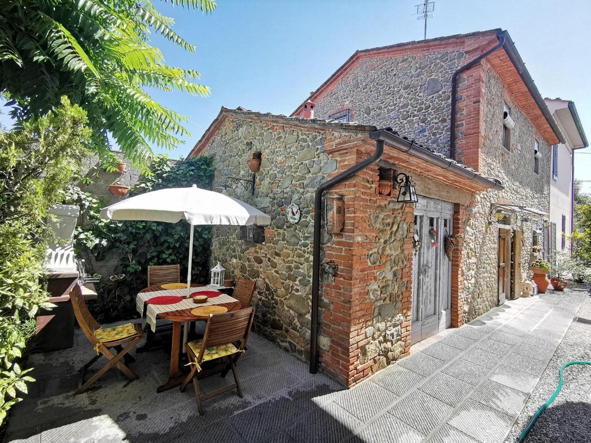 Villa La casa dei nonni Larciano Esterno foto